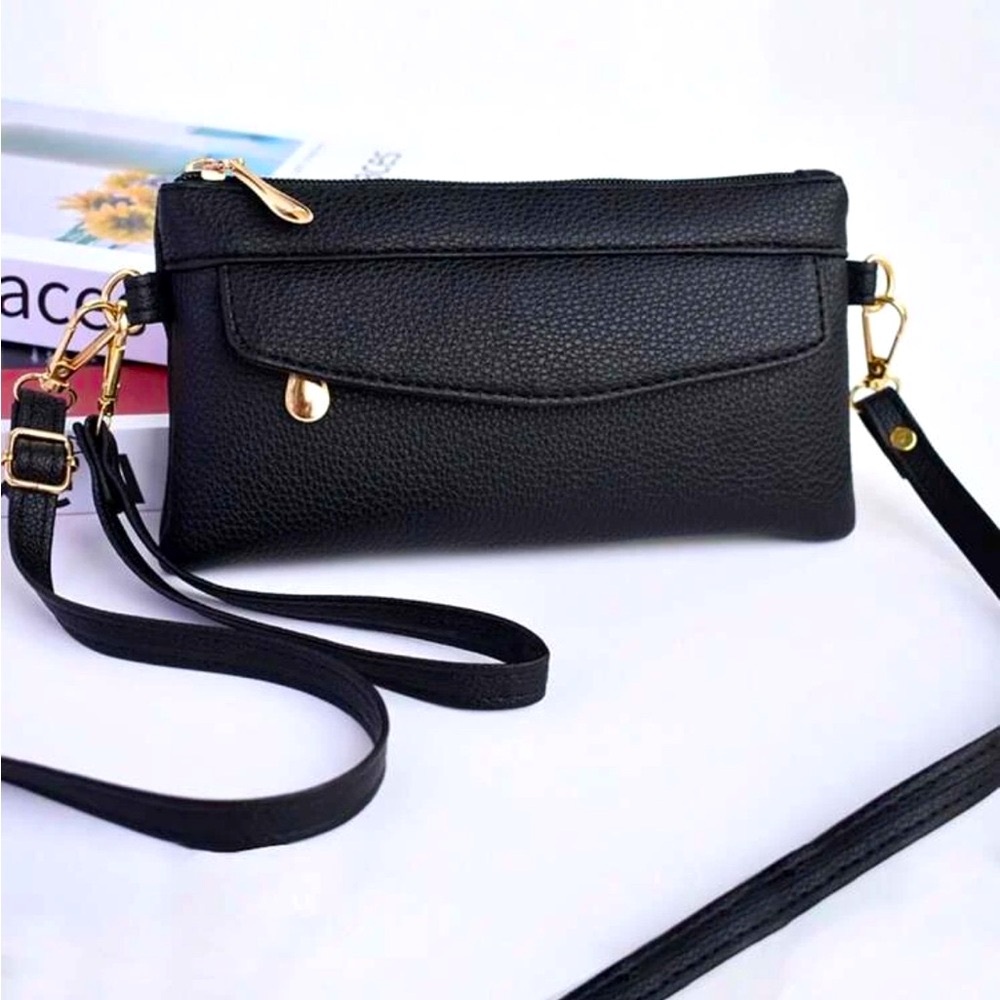Litchi Minimalist Leather Mini Bag NEW 🏷️